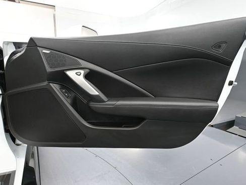 Used 2018 Chevrolet Corvette Z06 RWD image 41