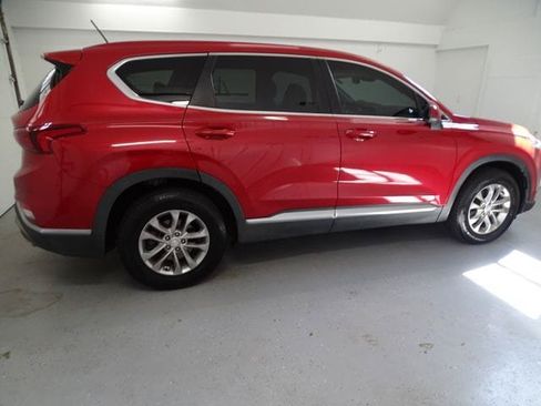 Used 2019 Hyundai Santa Fe SE FWD image 19