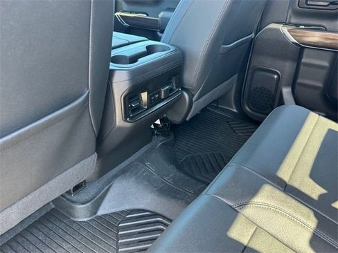 Used 2022 Chevrolet Silverado 1500 LT Trail Boss w/ LT Trail Boss Premium Package image 15