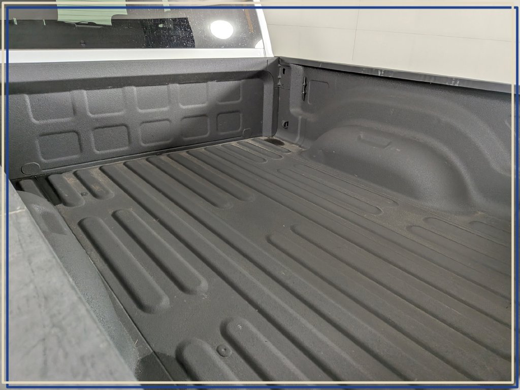 Certified 2026 RAM 2500 Big Horn AWD/4WD image 13
