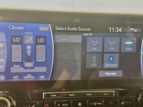 Used 2022 Toyota Highlander Platinum AWD/4WD image 15