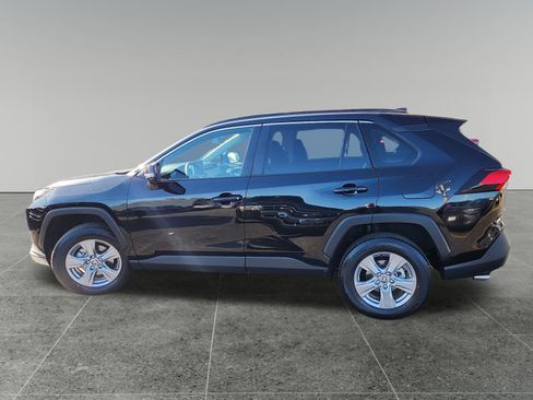Certified 2025 Toyota RAV4 XLE image 4