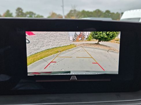 Used 2025 Buick Encore GX Sport Touring w/ Comfort Package image 32