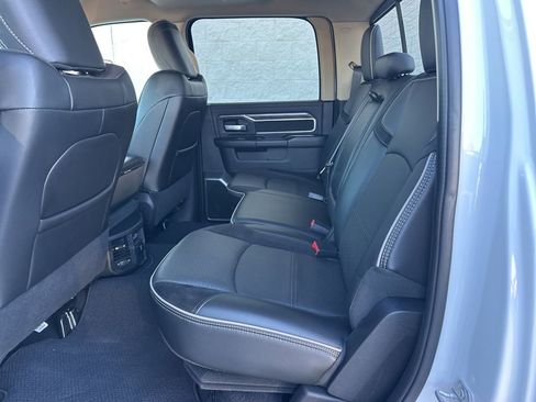 Used 2021 RAM 2500 Laramie w/ Off Road Package image 7