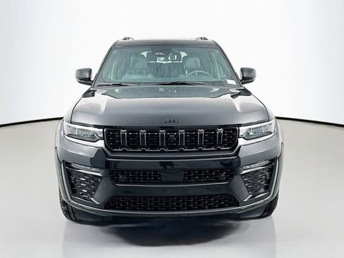 New 2026 Jeep Grand Cherokee L Limited AWD/4WD image 2