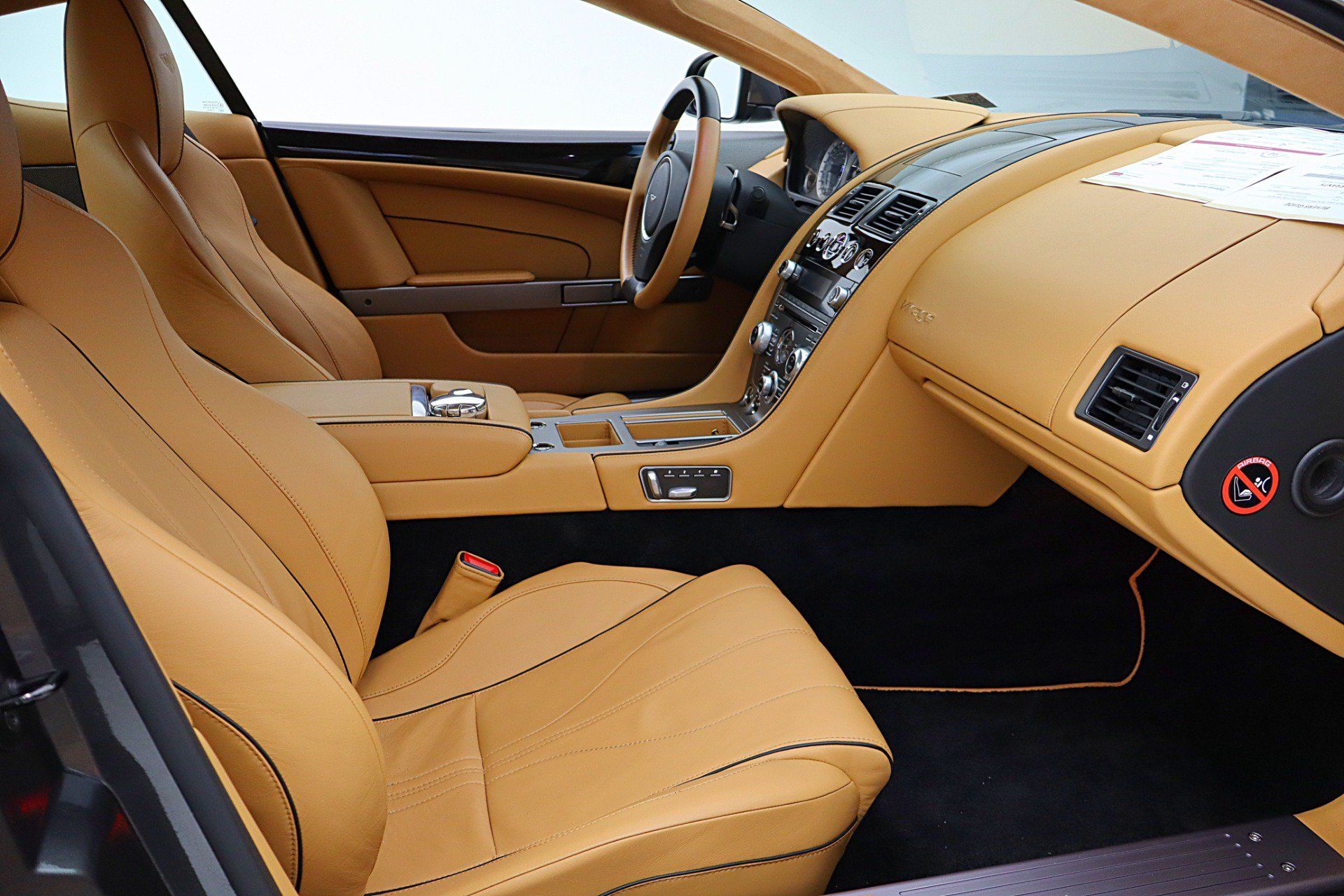 Used 2012 Aston Martin Virage Coupe RWD image 29