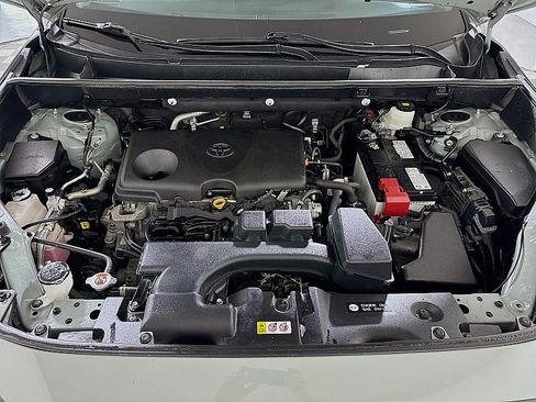 Used 2022 Toyota RAV4 XLE Premium image 30