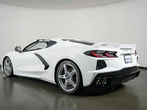 Used 2021 Chevrolet Corvette Stingray Premium Cpe w/ Z51 Performance Package RWD image 6