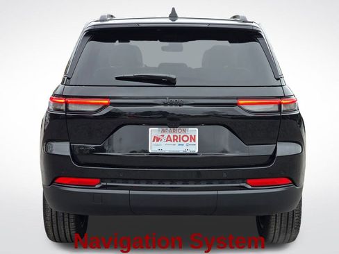 New 2025 Jeep Grand Cherokee Limited image 21