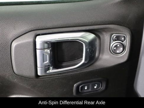 Used 2023 Jeep Wrangler Unlimited w/ Cold Weather Group AWD/4WD image 20