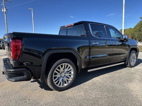 Used 2019 GMC Sierra 1500 Denali w/ Denali Ultimate Package image 4