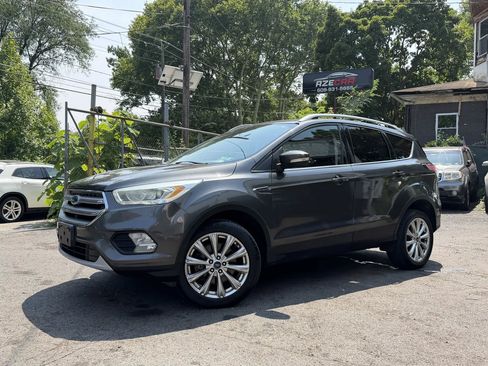 Used 2017 Ford Escape Titanium AWD/4WD image 6