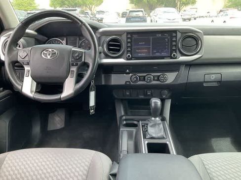 Used 2023 Toyota Tacoma SR5 RWD image 17