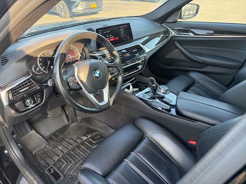 Used 2019 BMW 540i xDrive w/ Convenience Package image 5