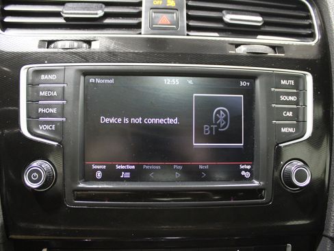 Used 2016 Volkswagen GTI SE w/ Lighting Package (SEL) image 15