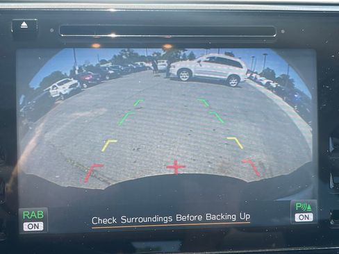 Used 2019 Subaru Outback 3.6R Limited AWD/4WD image 28