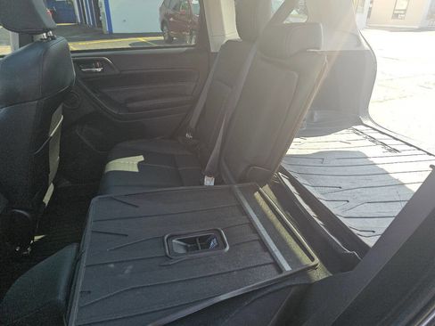 Used 2018 Subaru Forester 2.5i Touring w/ Popular Package #2 image 36