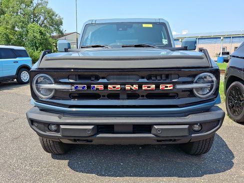 Certified 2023 Ford Bronco Outer Banks AWD/4WD image 2