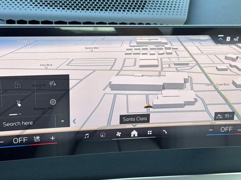 Used 2026 BMW iX xDrive45 image 23