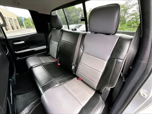 Used 2017 Toyota Tundra SR5 AWD/4WD image 15