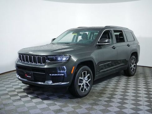 Certified 2024 Jeep Grand Cherokee L Limited AWD/4WD image 2