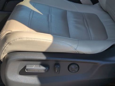 Used 2019 Honda CR-V EX-L image 14