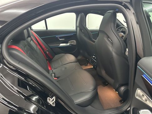 New 2026 Mercedes-Benz E 53 AMG e 4MATIC Sedan image 23