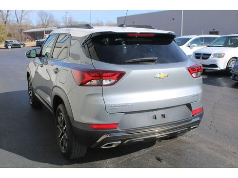 Used 2023 Chevrolet TrailBlazer ACTIV w/ Convenience Package image 6