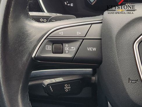 Used 2023 Audi Q3 2.0T Premium image 29