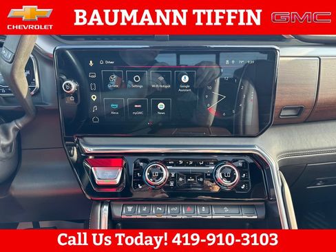 Used 2025 GMC Sierra 2500 Denali Ultimate AWD/4WD image 11