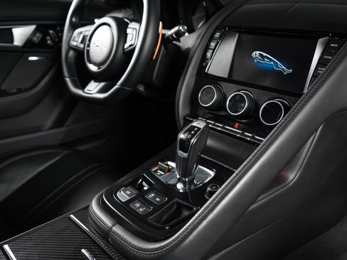 Used 2015 Jaguar F-TYPE S RWD image 53