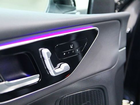 Certified 2026 Mercedes-Benz GLC 300 4MATIC image 19