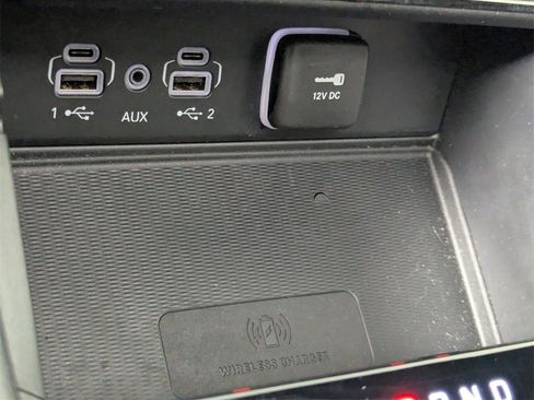 New 2025 Jeep Grand Cherokee Altitude image 23