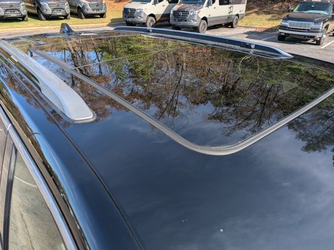 Used 2023 Jeep Grand Cherokee Summit image 14