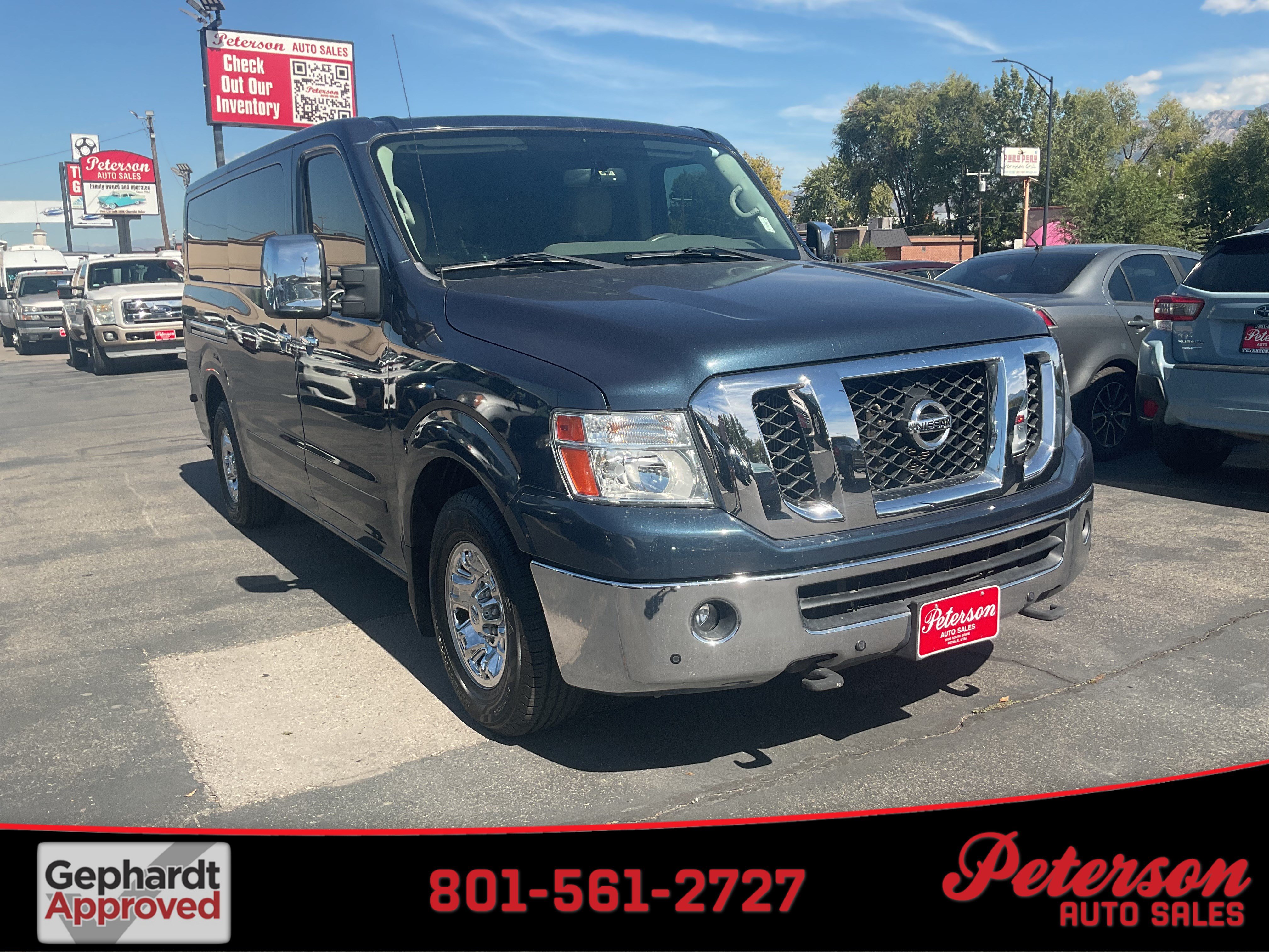 Used 2017 Nissan NV 3500 SL RWD image 1
