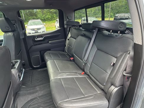 Used 2025 GMC Sierra 1500 SLT w/ SLT Premium Plus Package AWD/4WD image 27