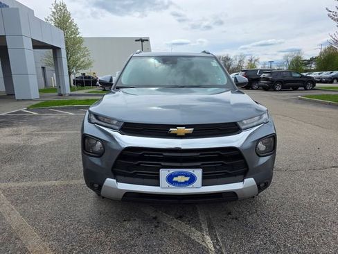 Used 2022 Chevrolet TrailBlazer LT w/ Convenience Package FWD image 6