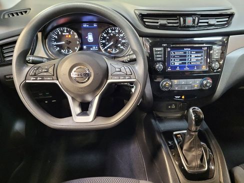 Used 2021 Nissan Rogue Sport S image 22