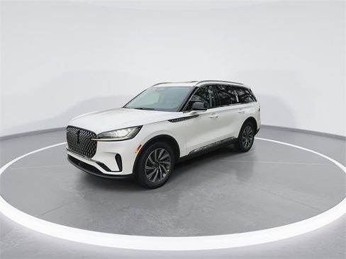 New 2026 Lincoln Aviator Premiere image 4