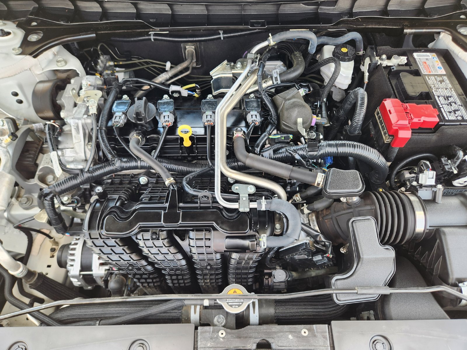 Used 2024 Nissan Altima 2.5 SR FWD image 35