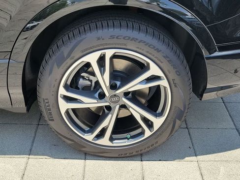 New 2027 Audi Q6 e-tron Premium Plus AWD/4WD image 8