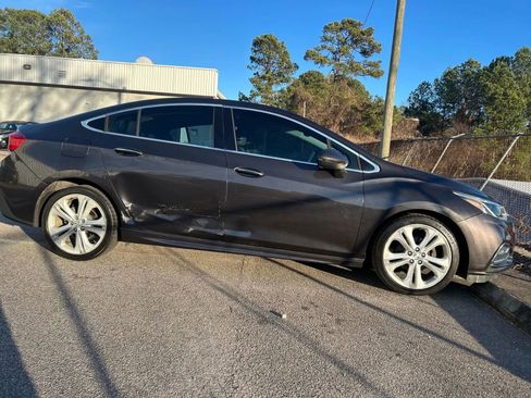 Used 2016 Chevrolet Cruze Premier w/ RS Package FWD image 6