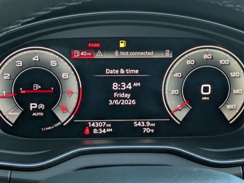 Used 2024 Audi Q5 2.0T Premium w/ Summer of Audi Package image 12