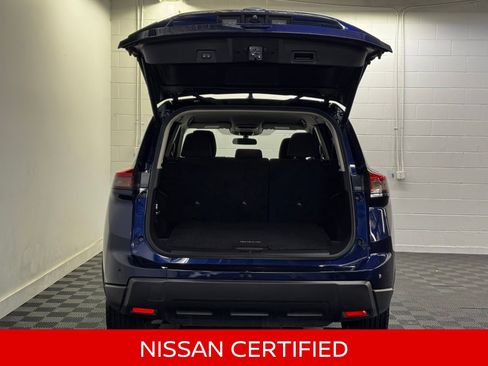 Certified 2025 Nissan Rogue SV AWD/4WD image 36