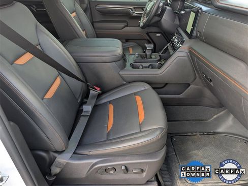 Used 2024 GMC Sierra 1500 AT4 w/ Technology Package image 31