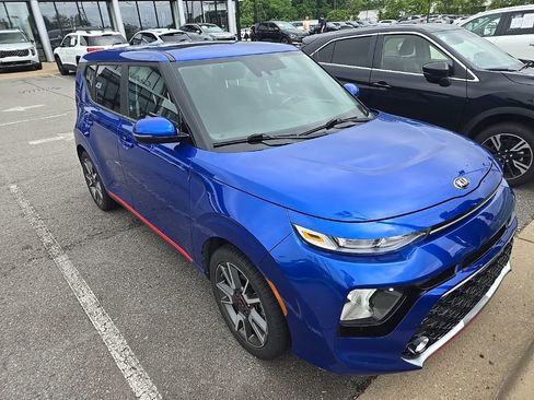 Used 2021 Kia Soul GT-Line FWD image 4