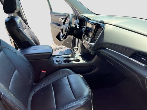 Used 2021 Chevrolet Traverse Premier w/ Redline Edition FWD image 31