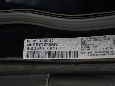 Certified 2023 Jeep Grand Cherokee Overland image 56