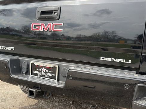 Used 2018 GMC Sierra 1500 Denali AWD/4WD image 24