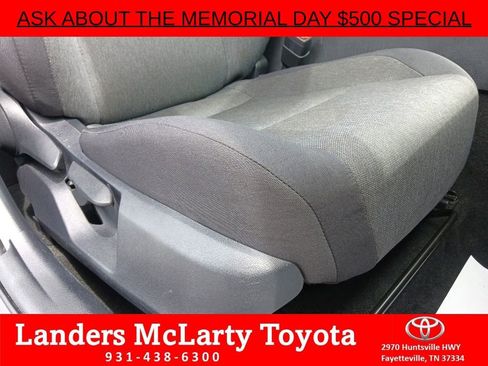 Used 2025 Toyota Camry LE FWD image 30